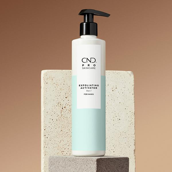 Exfoliating Activator for hands 10.1oz - Step 2